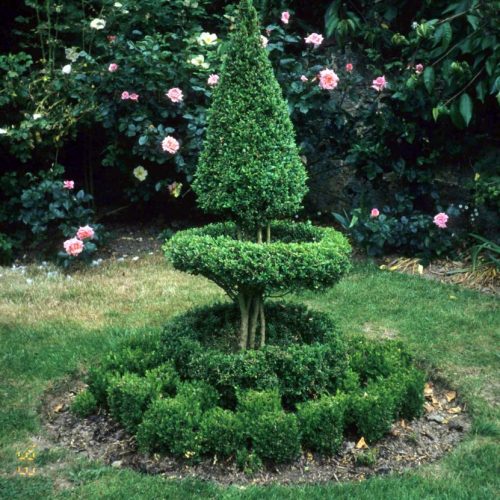 Bodie Private Sussex, England, garden 2