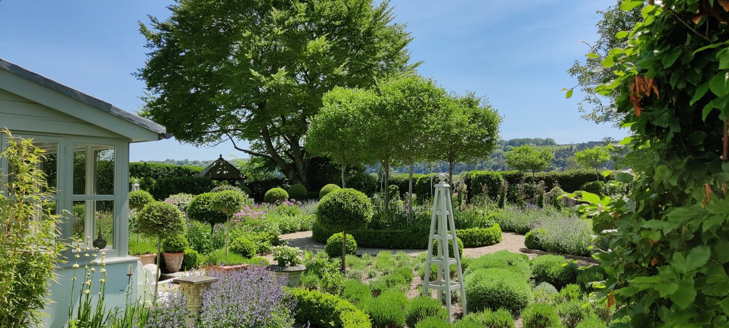 gardens to visit around salisbury